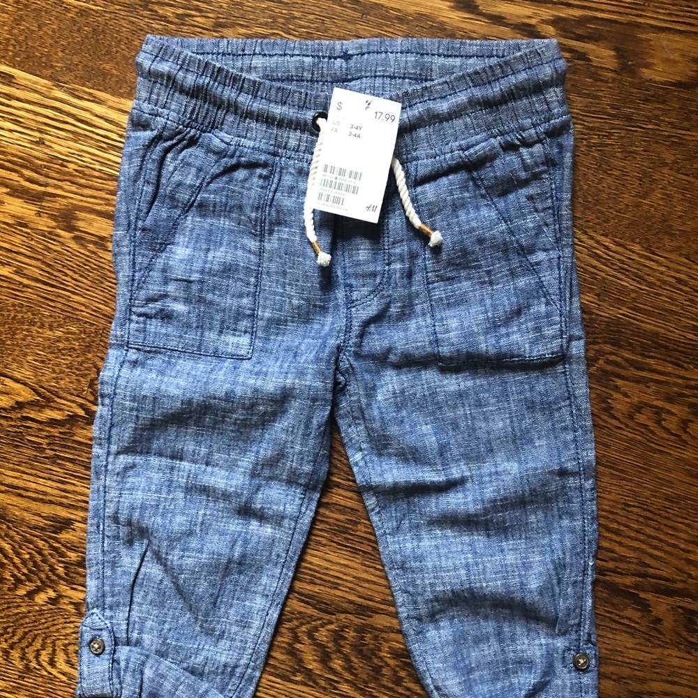 NWT H&M boys denim chambray pants - size 3-4y